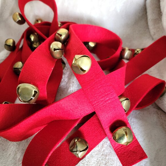 Vintage Christmas Brass Bells on Red Felt Strap 180 Inches Long GREAT COND! - Picture 2 of 4